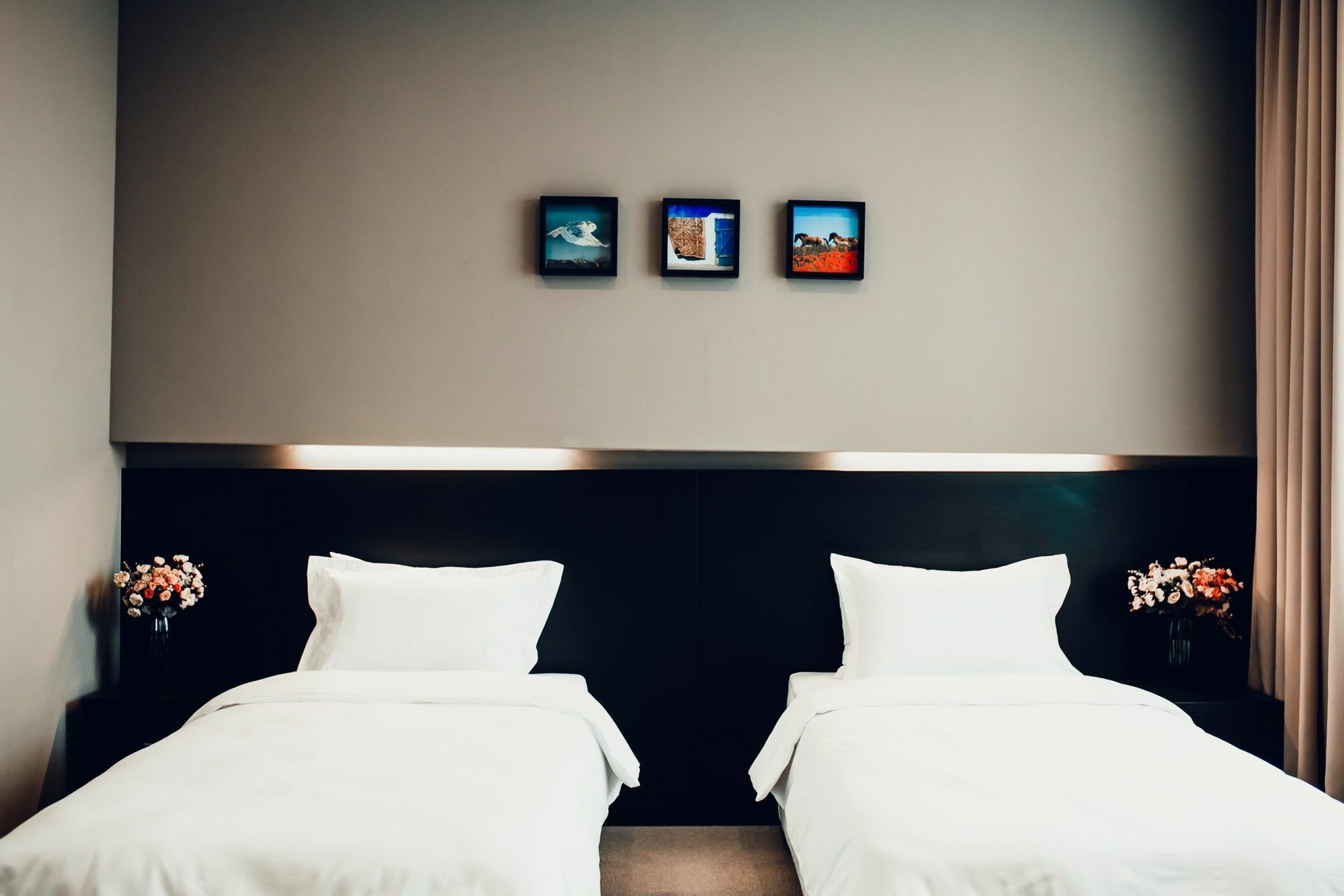 Astana Central Hotel Екстериор снимка